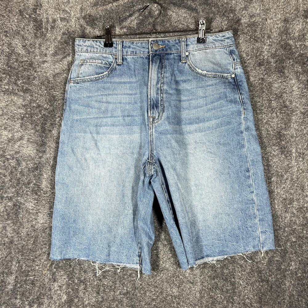 Classic Light Wash Denim Jean Shorts - Women's
